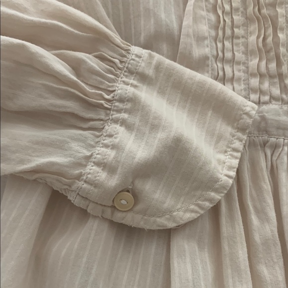 Magnolia Pearl Women's Cordelia shirt in cream tone on tone stripe euro cotton - Picture 6 of 7